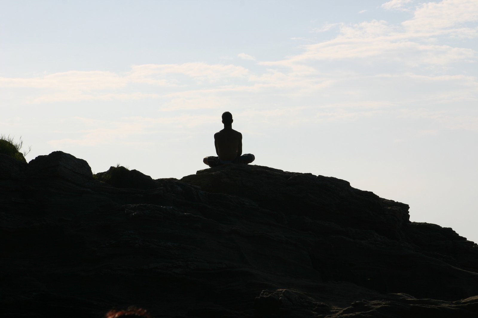 Meditation and Chanting: What is the Difference?